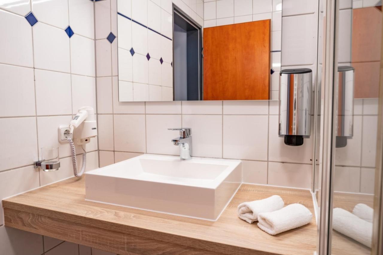 Wellnesshotel Waldquartier Gmbh Ig باد ايسن المظهر الخارجي الصورة