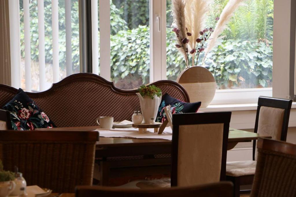 Wellnesshotel Waldquartier Gmbh Ig باد ايسن المظهر الخارجي الصورة